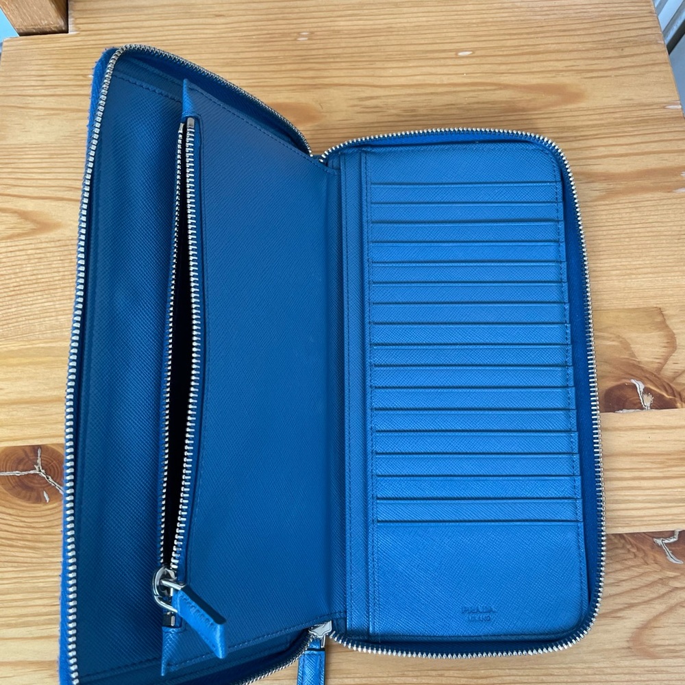 Prada unisex saffiano leather travel wallet - Picture 10 of 14